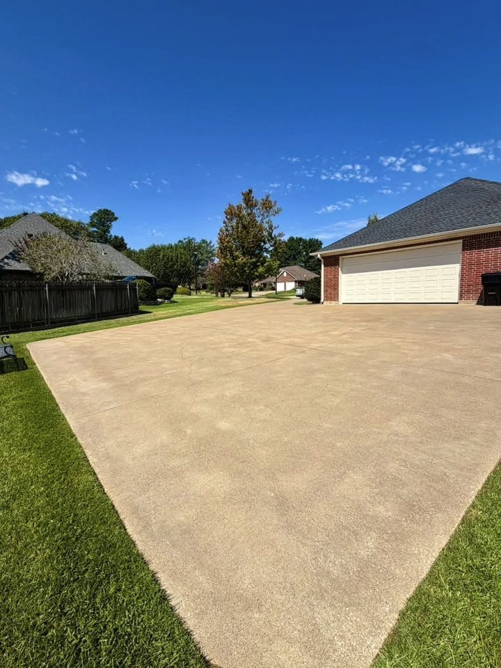 Driveway & garage apron after cleaning